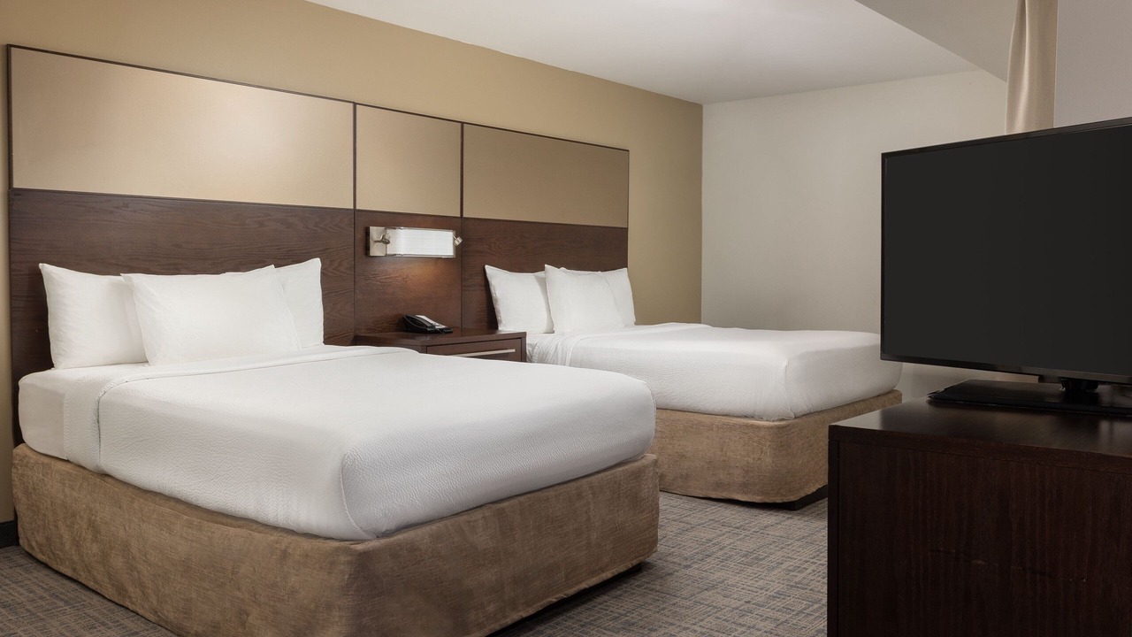 Photo of Bedroom in I-435 West KC-KS