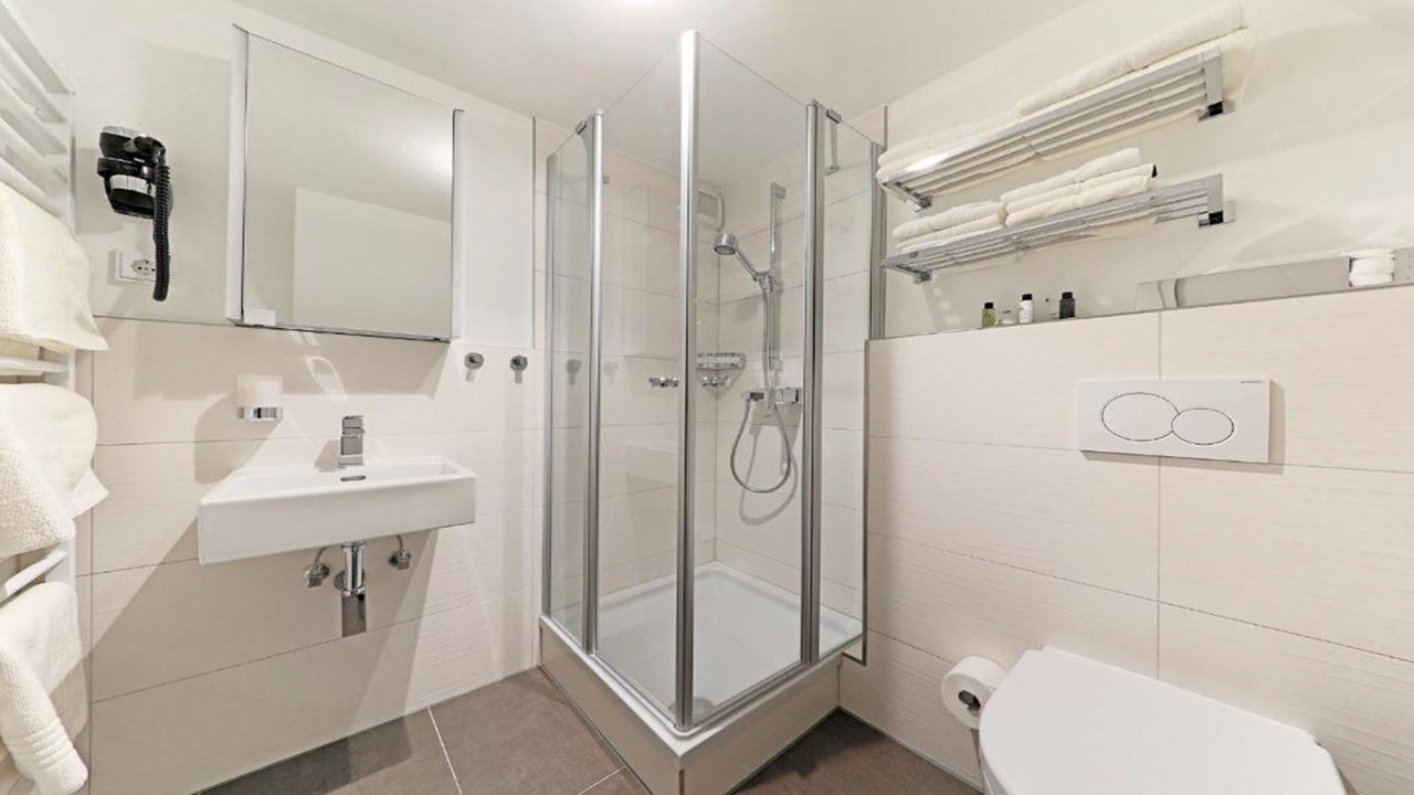 Photo of Bathroom in Innenstadt
