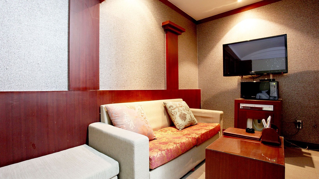 Photo of Bedroom in Osan