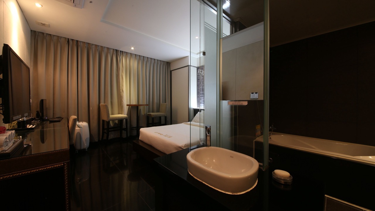 Photo of Bathroom in Kwannam