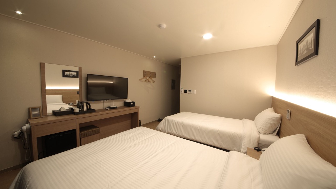 Photo of Bedroom in Downtown