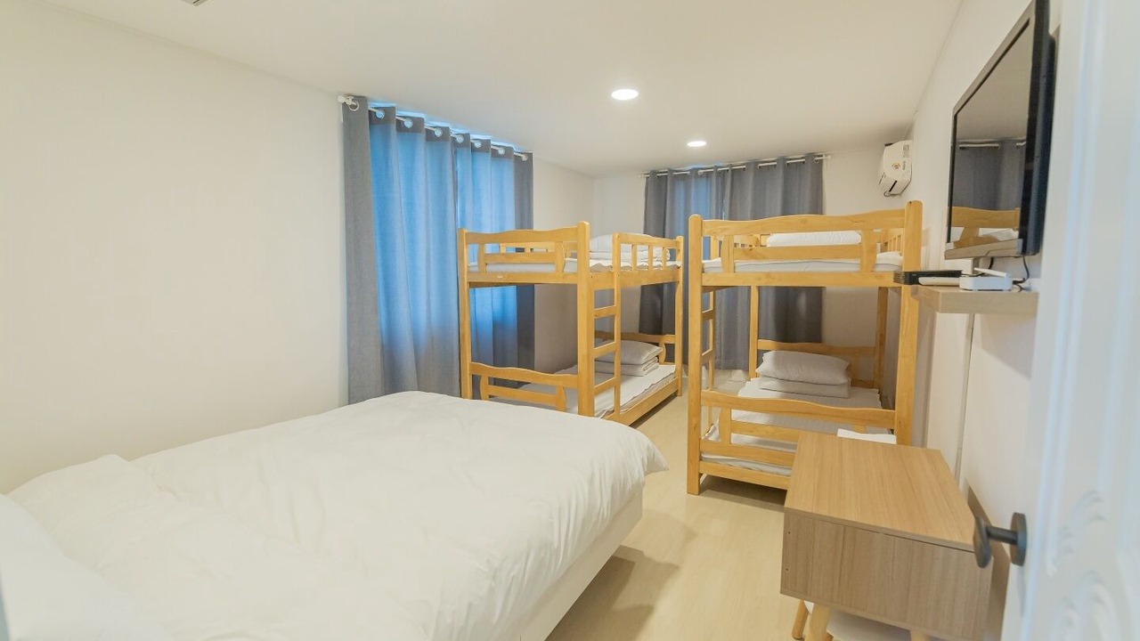 Photo of Bedroom in Sokcho