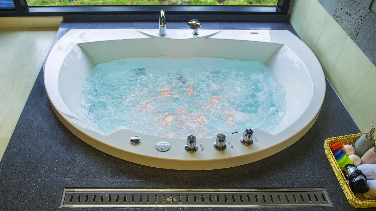 Photo of Bathroom in Hallim