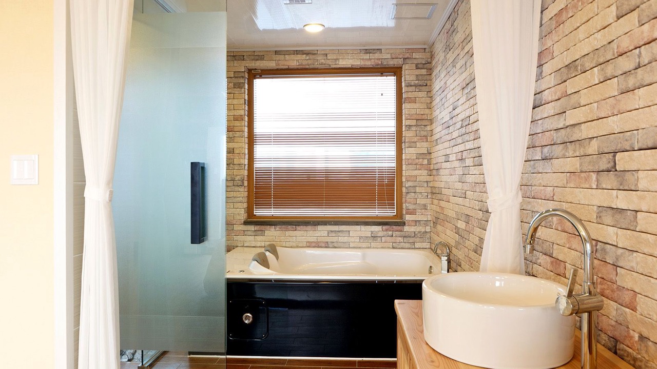 Photo of Bathroom in Gangjeong-dong