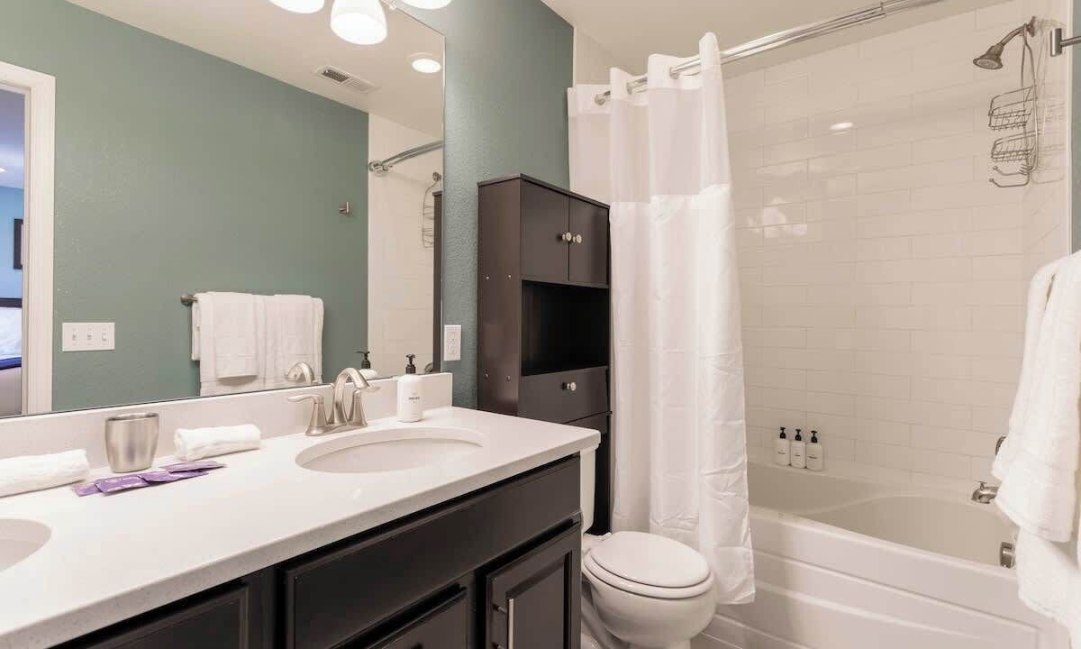 Photo of Bathroom in Stapleton