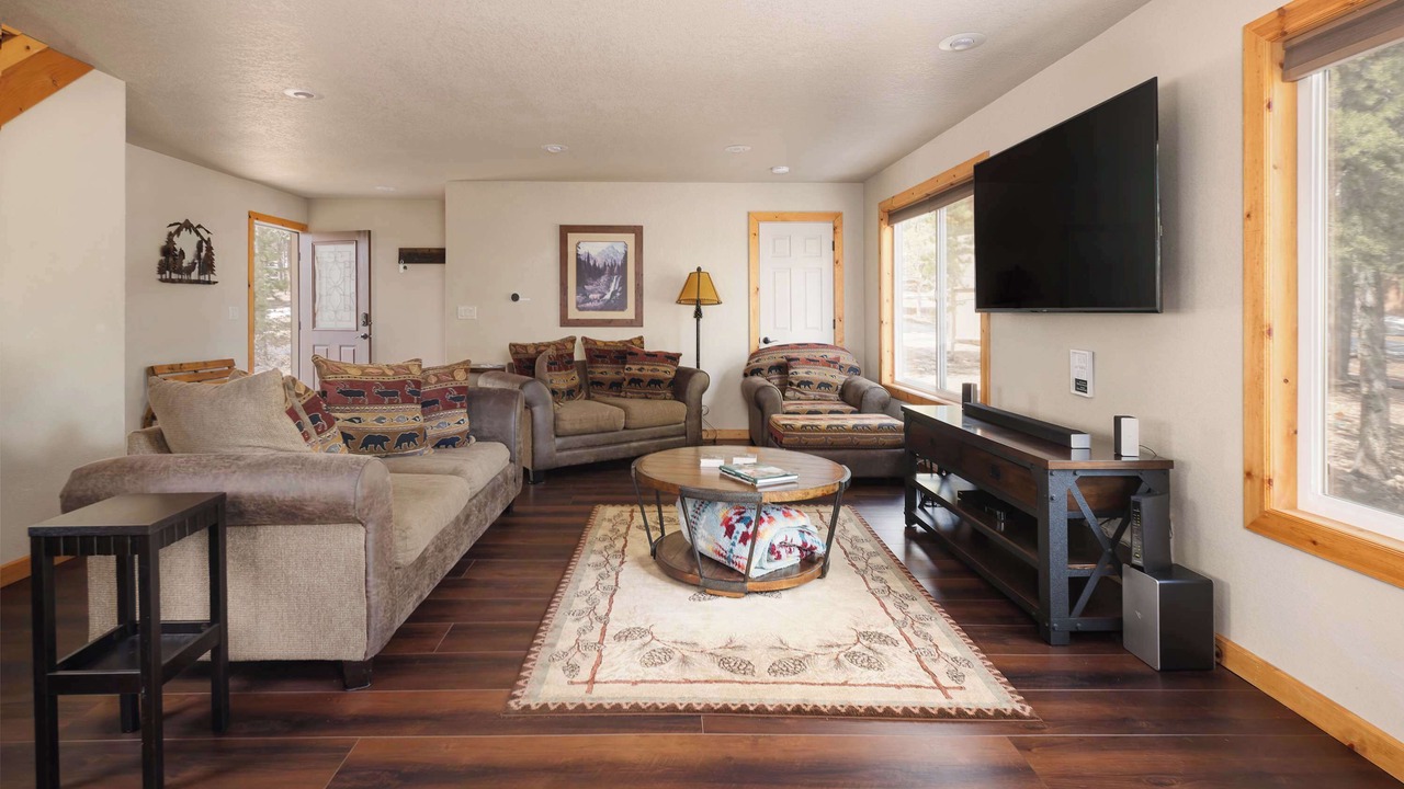Photo of Bedroom in Black Hawk