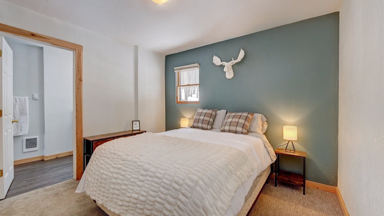 Photo of Bedroom in Evergreen