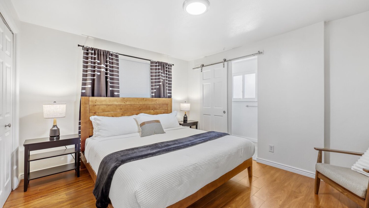 Photo of Bedroom in Lamar Heights Area