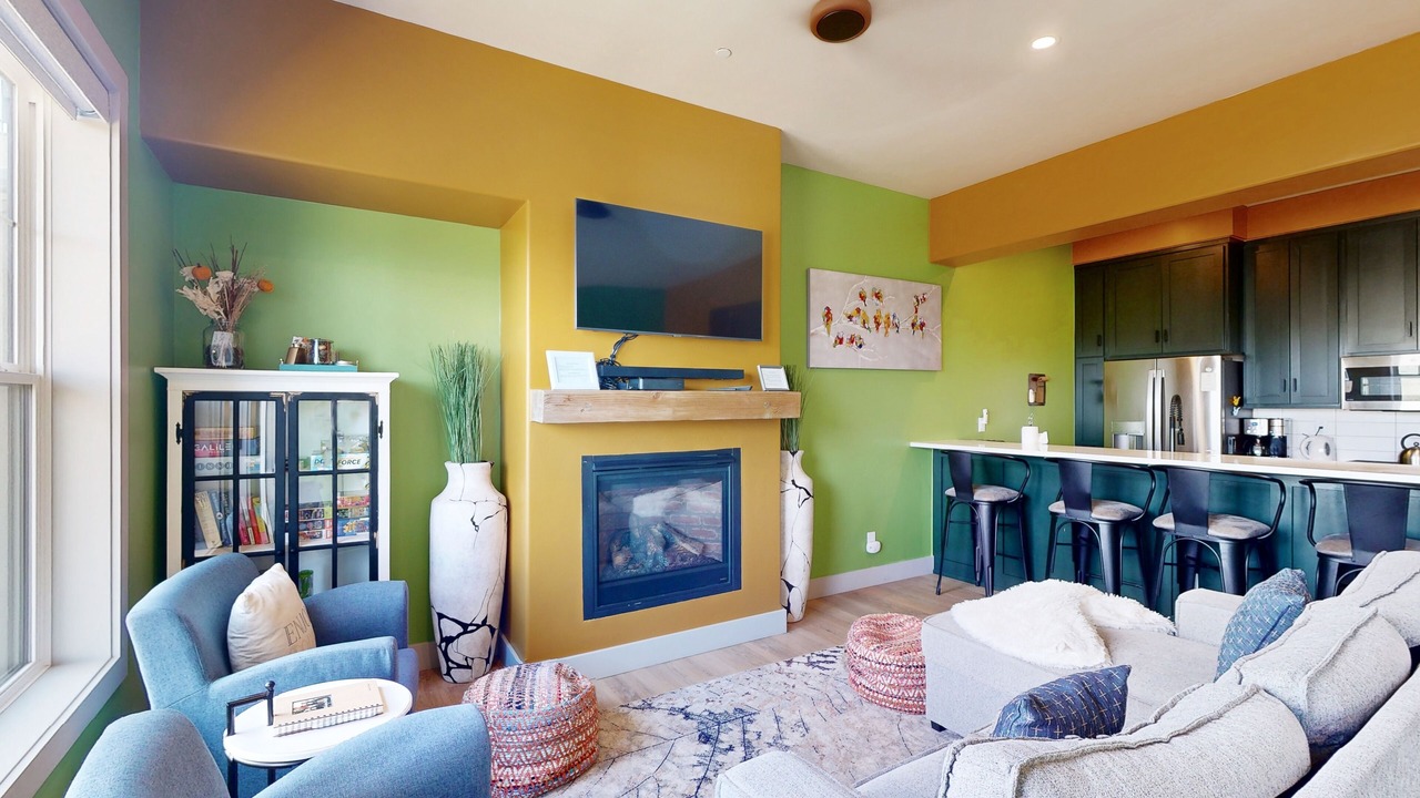 Photo of Livingroom in Grand Elk Ranch