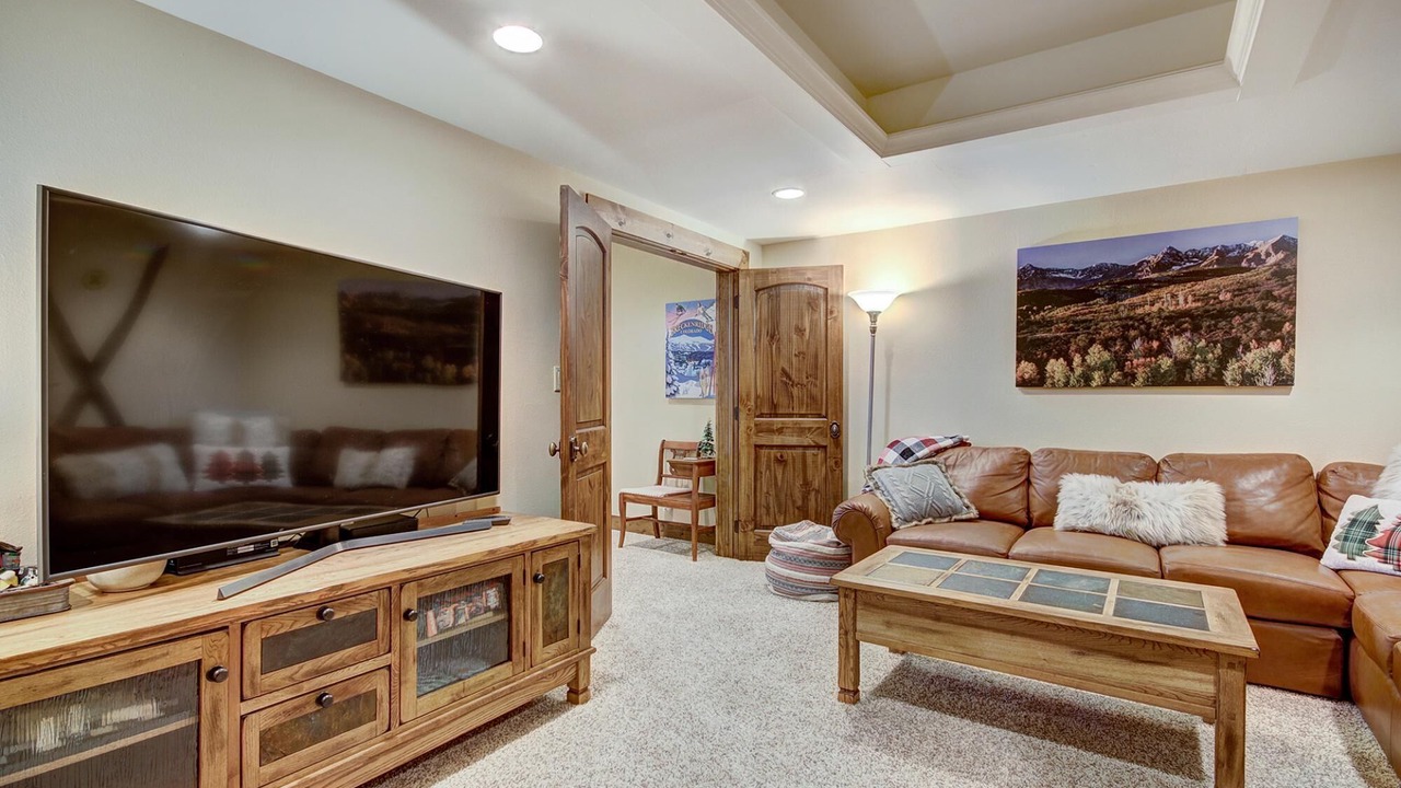 Photo of Livingroom in Four O'Clock