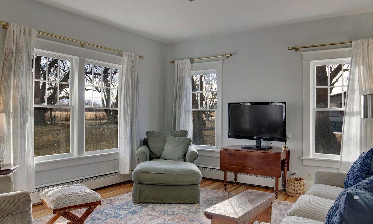Photo of Livingroom in Montrose