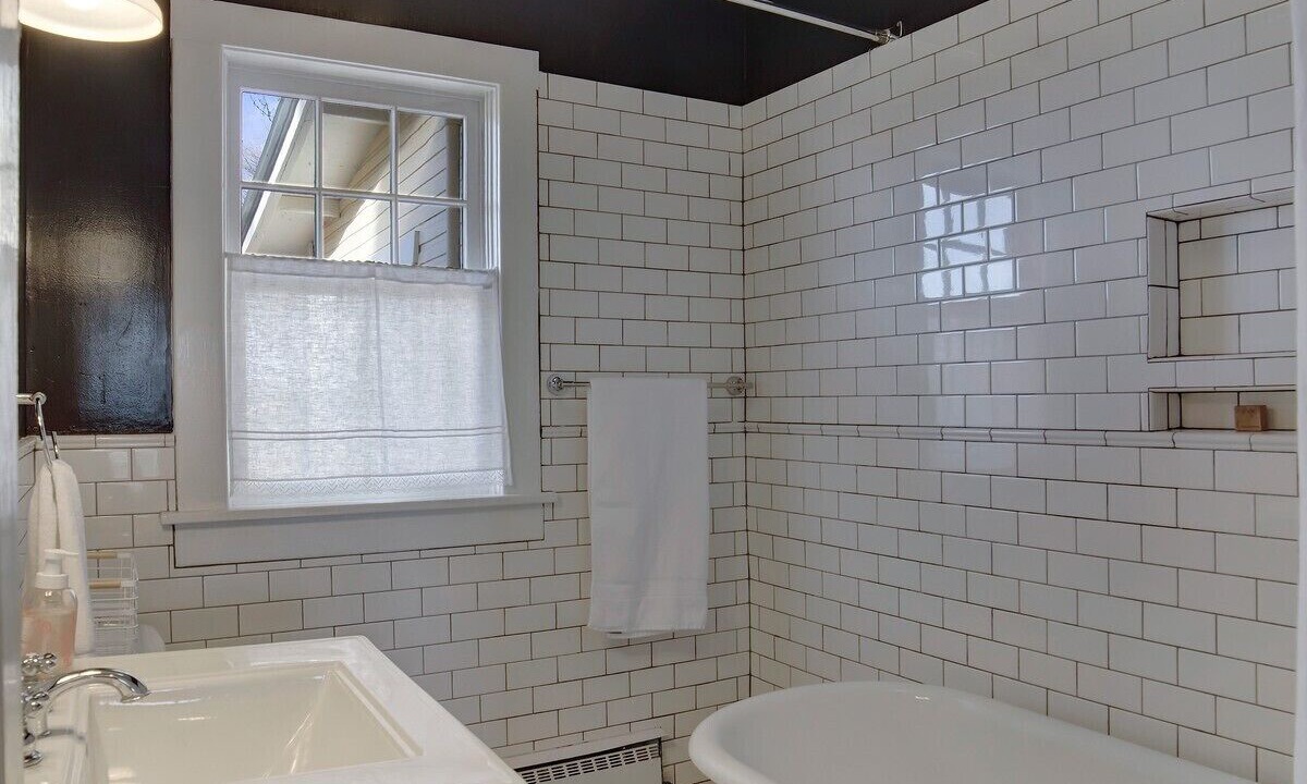 Photo of Bathroom in Montrose