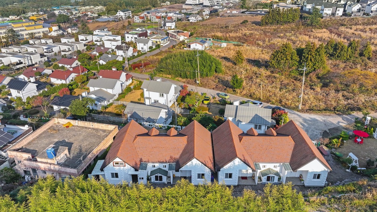 Photo of Outdoor in Aewol
