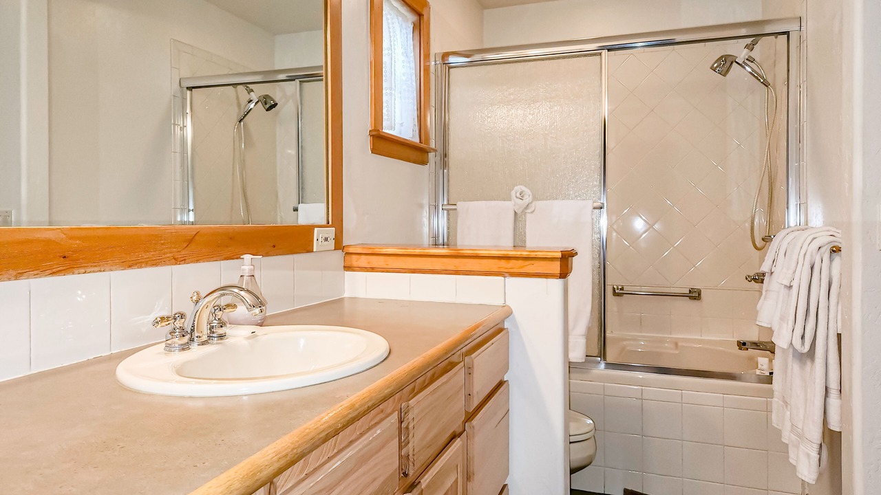Photo of Bathroom in Willow Grove