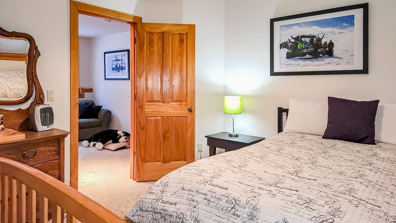 Photo of Bedroom in Willow Grove