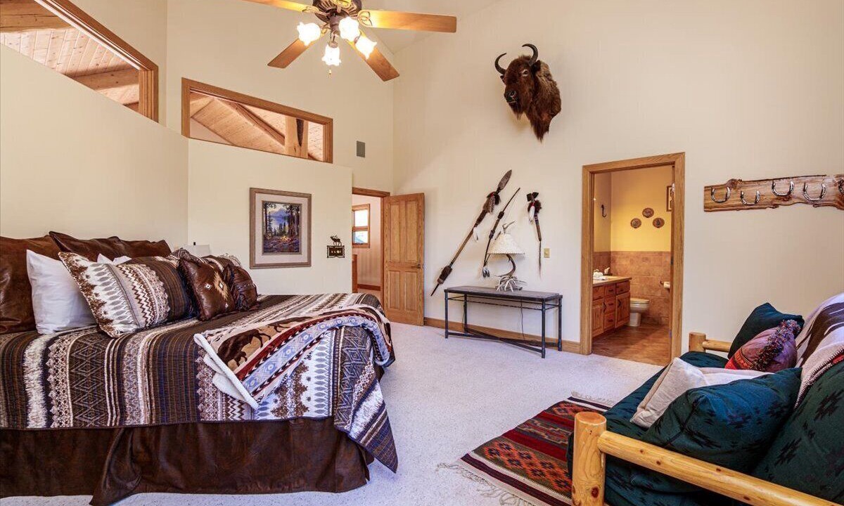 Photo of Bedroom in Lake George