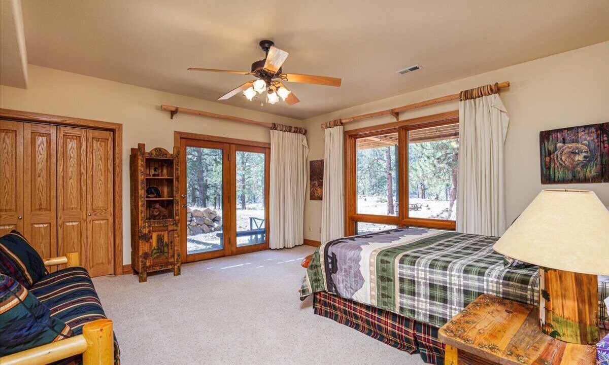 Photo of Bedroom in Lake George
