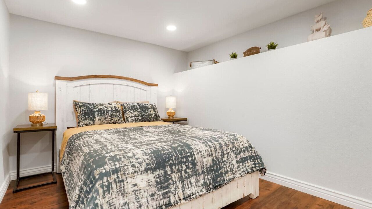 Photo of Bedroom in Berkley