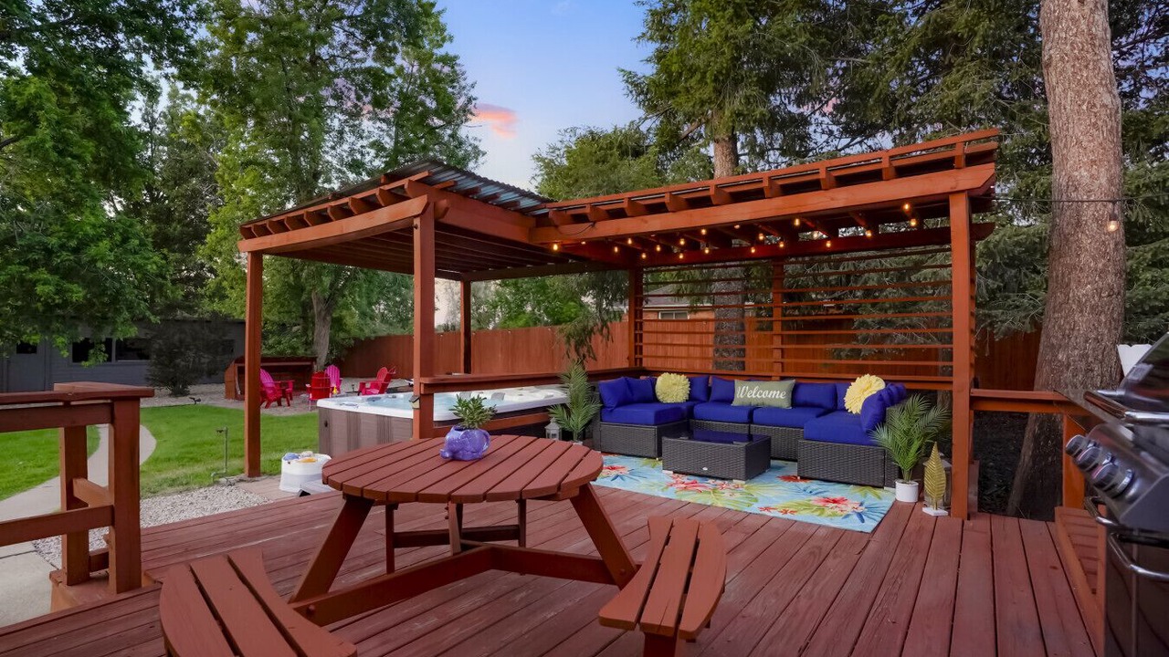 Photo of Outdoor in Berkley