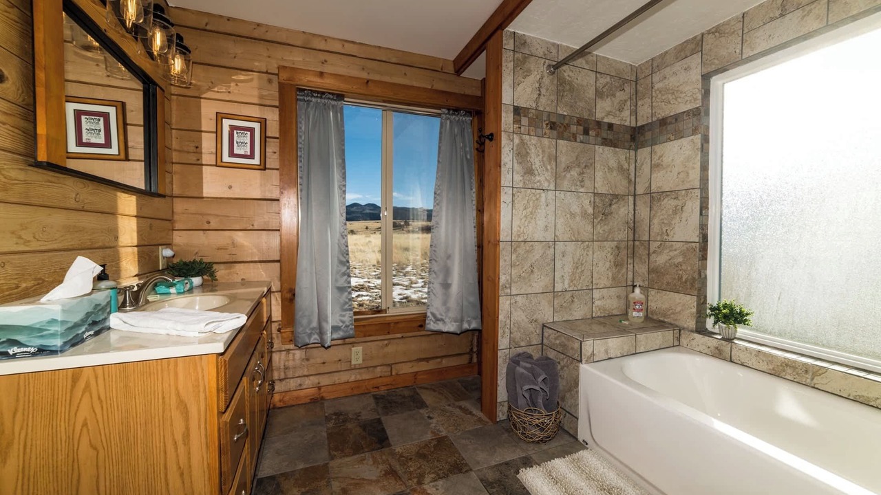 Photo of Bathroom in Westcliffe