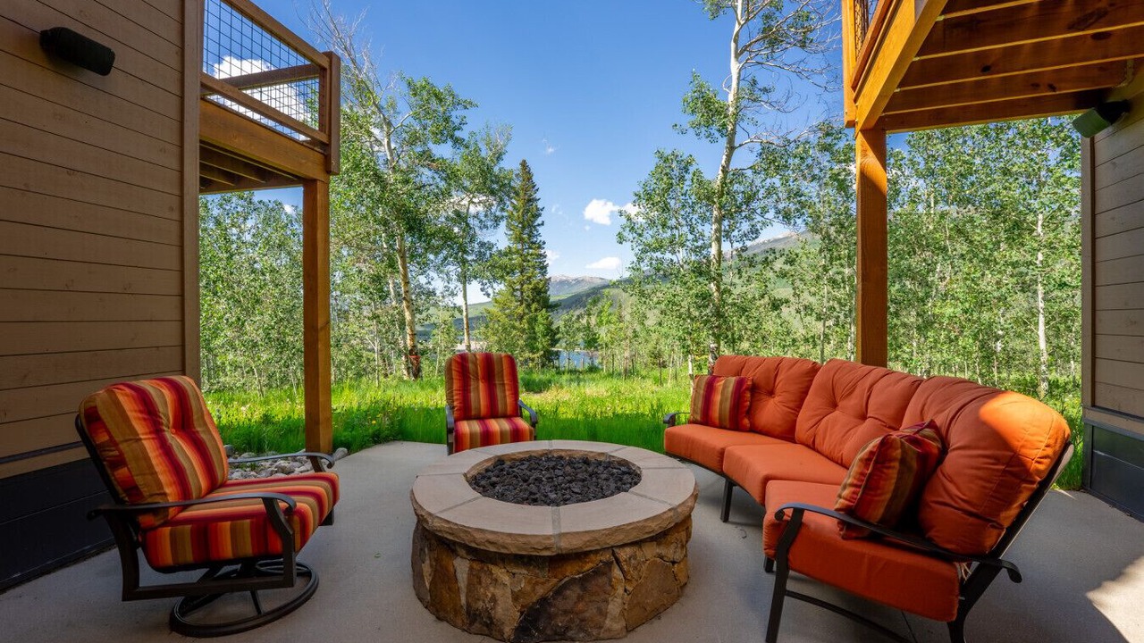 Photo of Others in Silverthorne