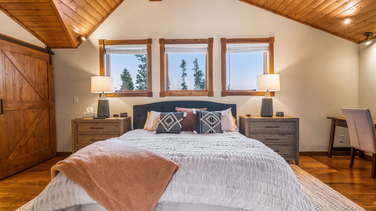 Photo of Bedroom in Grand Lake