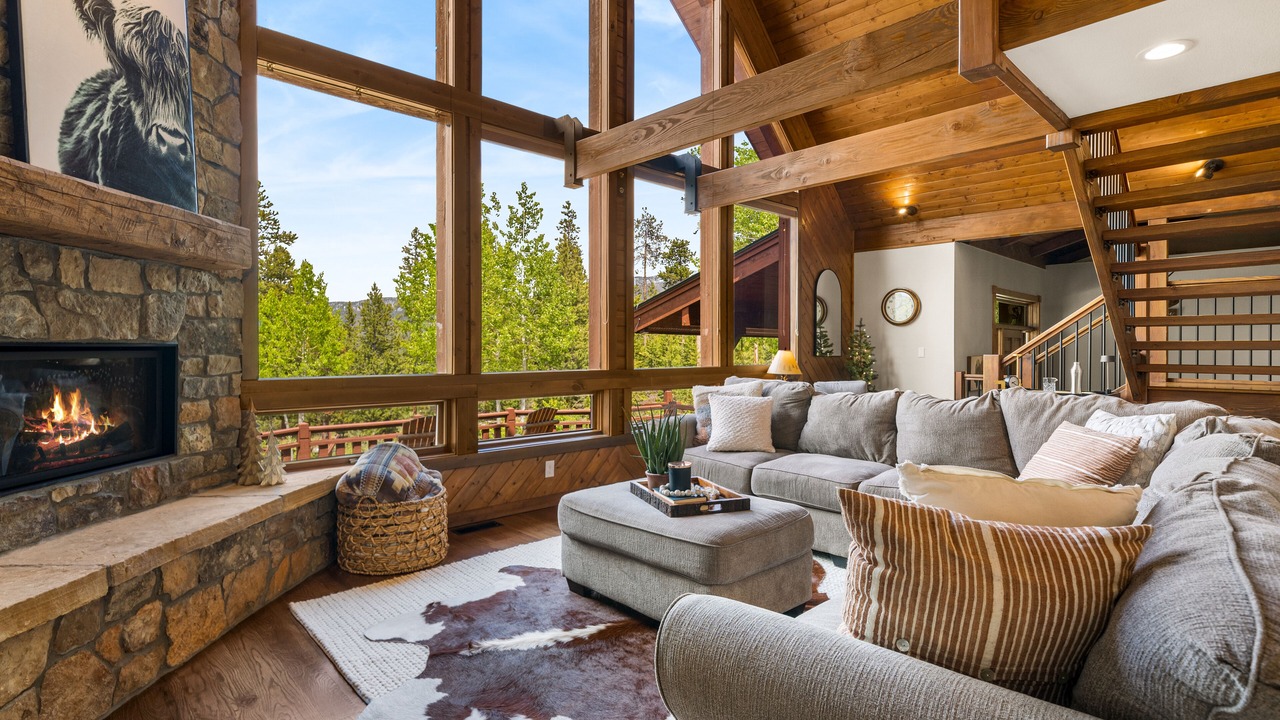 Photo of Livingroom in Grand Lake