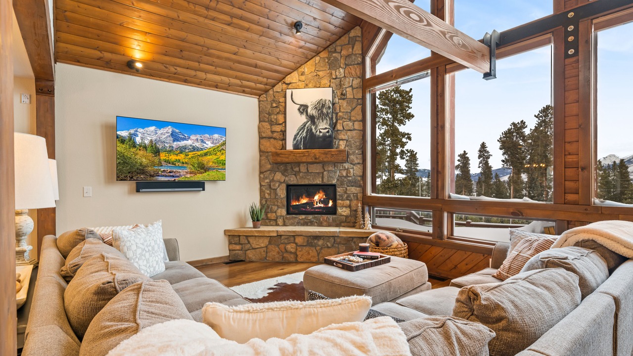 Photo of Livingroom in Grand Lake