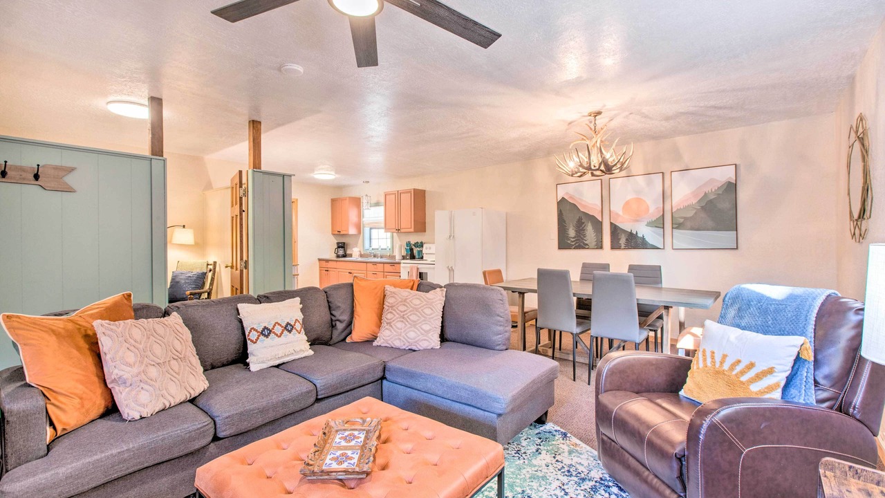 Photo of Livingroom in Red River