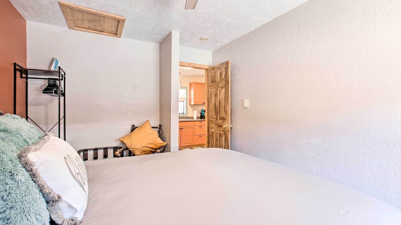Photo of Bedroom in Red River
