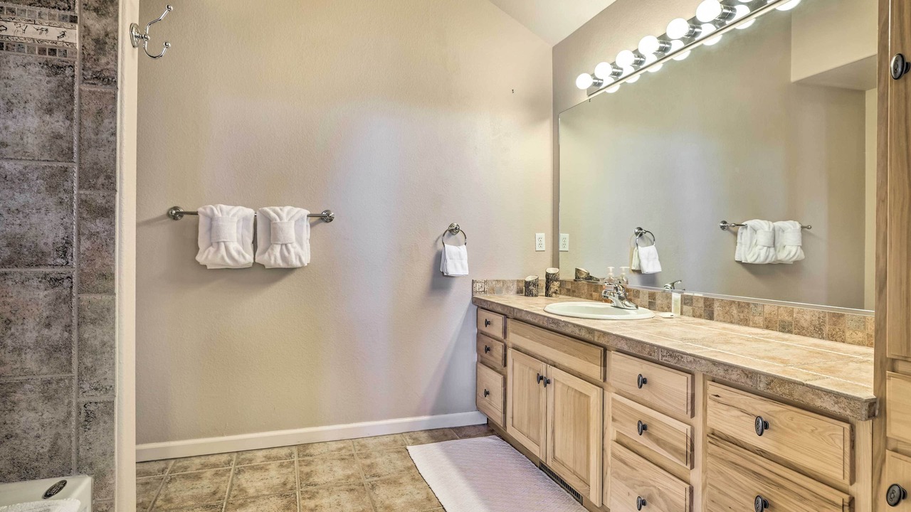 Photo of Bathroom in Fraser