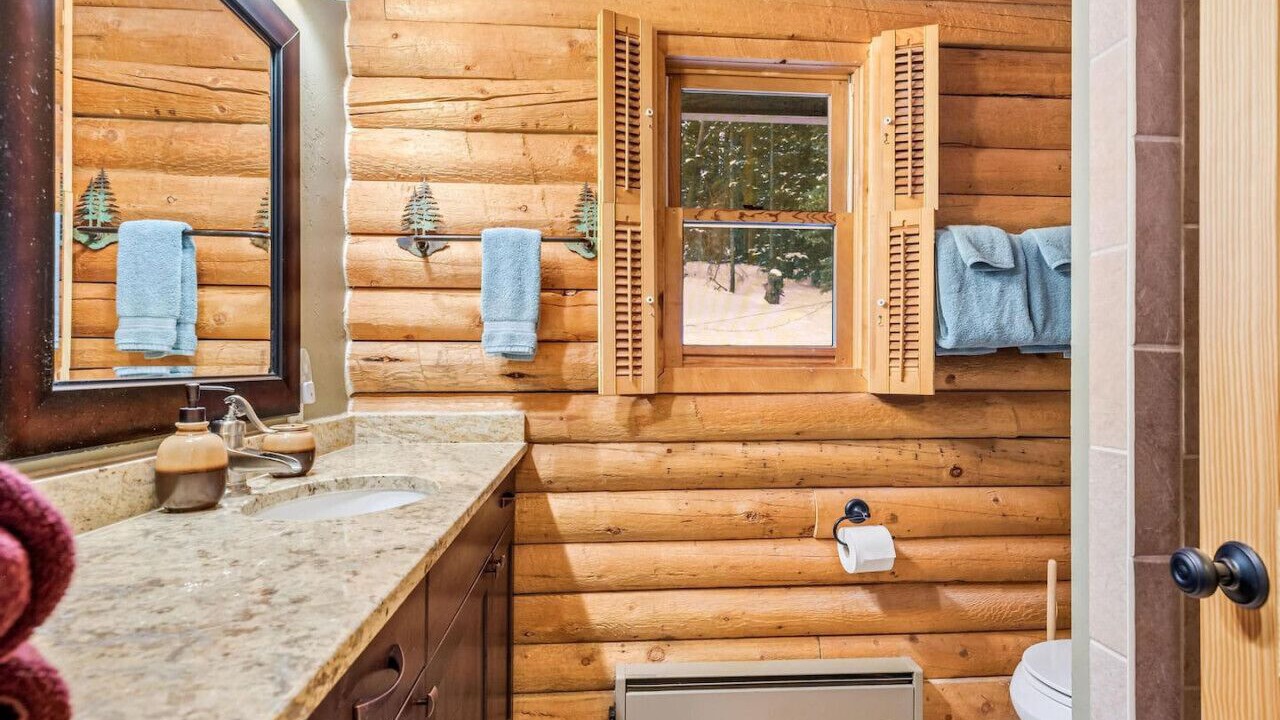 Photo of Bathroom in Fairplay