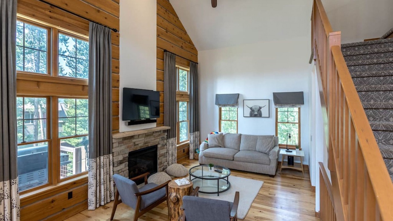 Photo of Livingroom in Rendezvous