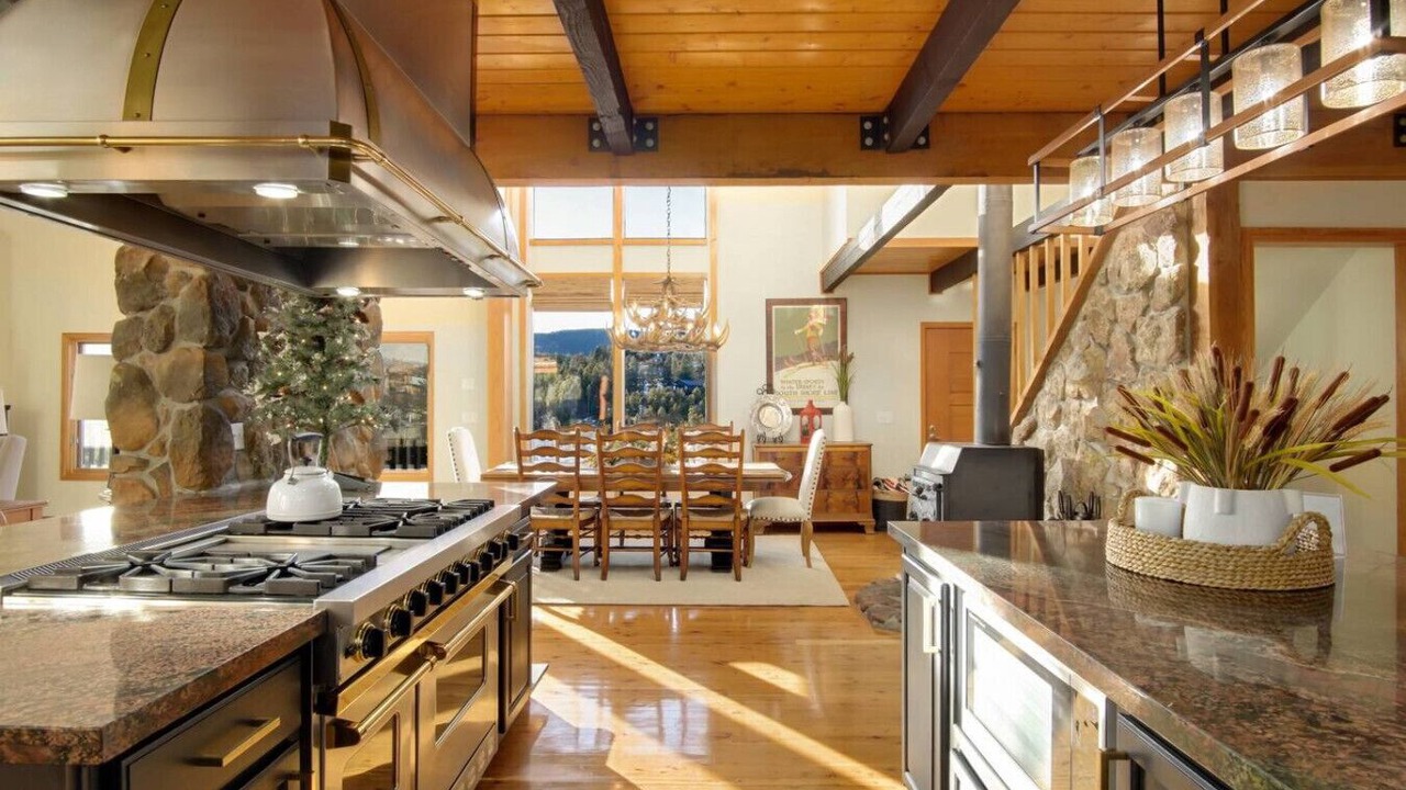 Photo of Kitchen in Shadow Mountain