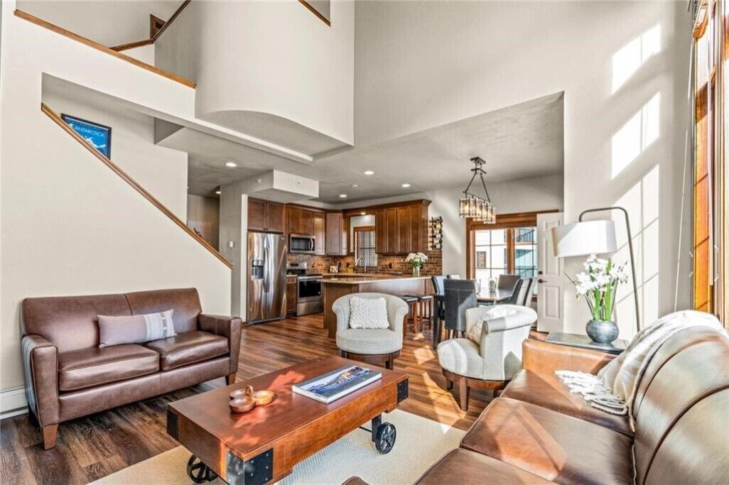 Photo of Livingroom in East Village at Copper
