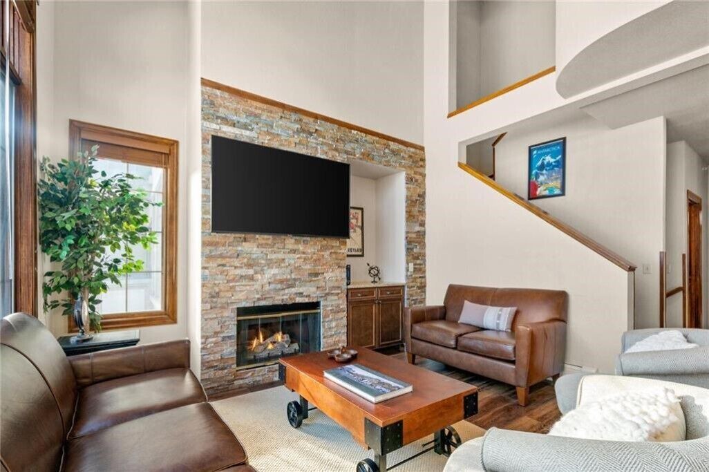 Photo of Livingroom in East Village at Copper
