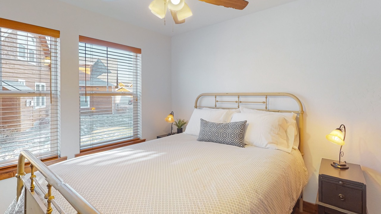 Photo of Bedroom in Dover Bay