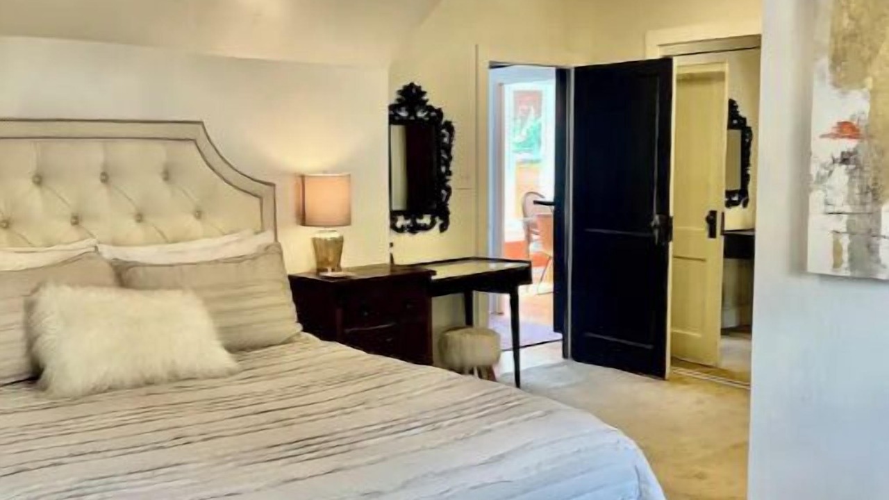 Photo of Bedroom in Sloan Lake