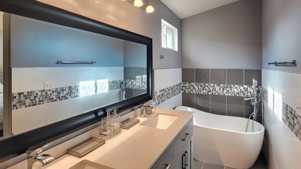 Photo of Bathroom in Southridge