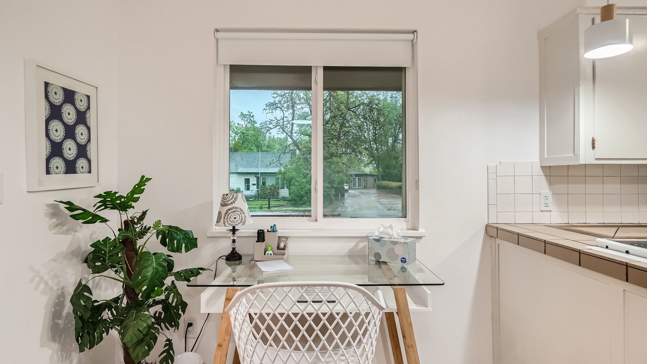 Photo of Kitchen in Barths