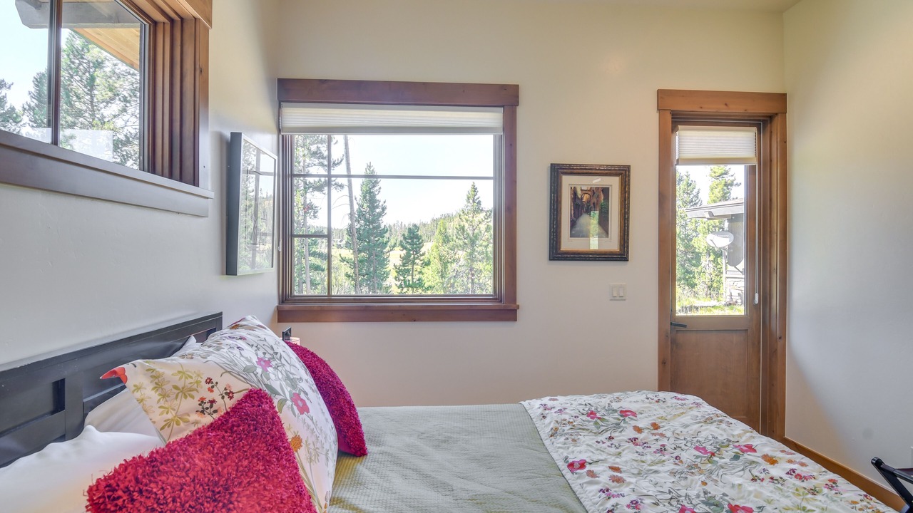 Photo of Bedroom in Granby