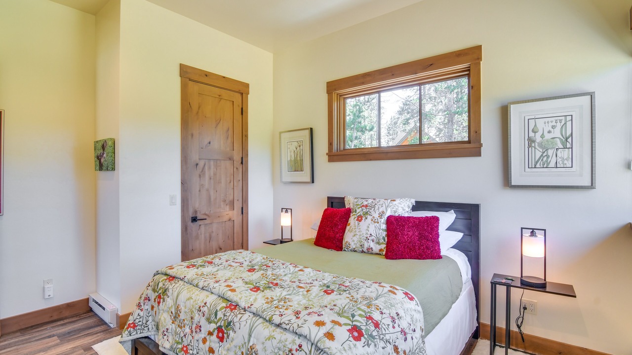 Photo of Bedroom in Granby
