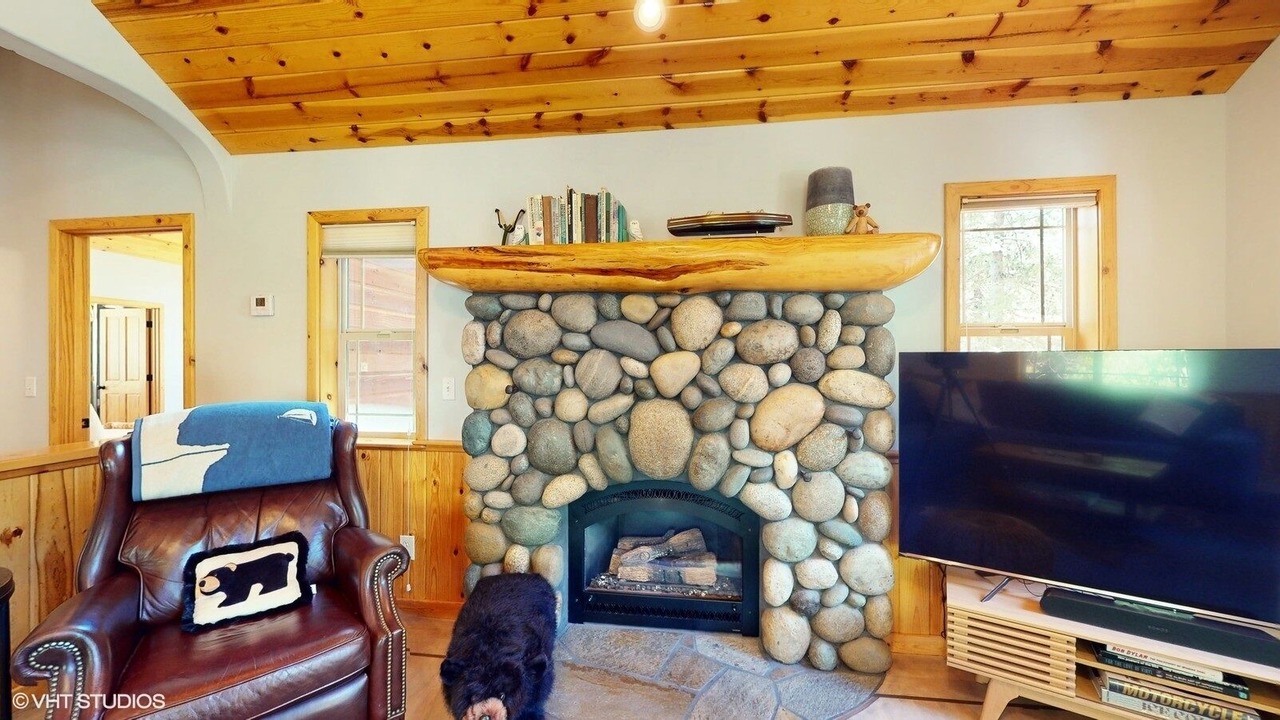 Photo of Livingroom in McKinney Estates