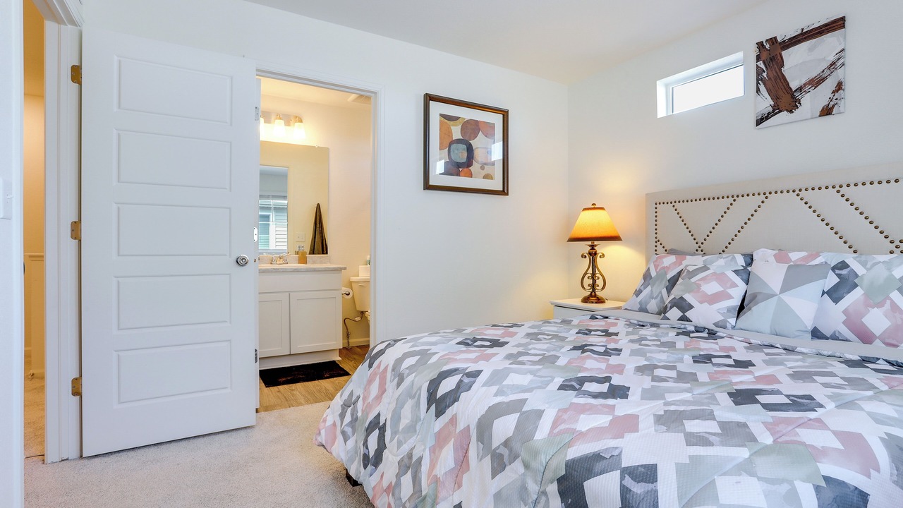 Photo of Bedroom in Commerce City