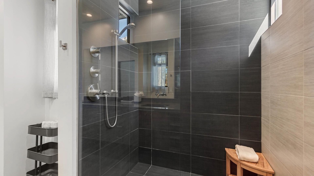 Photo of Bathroom in The Highlands