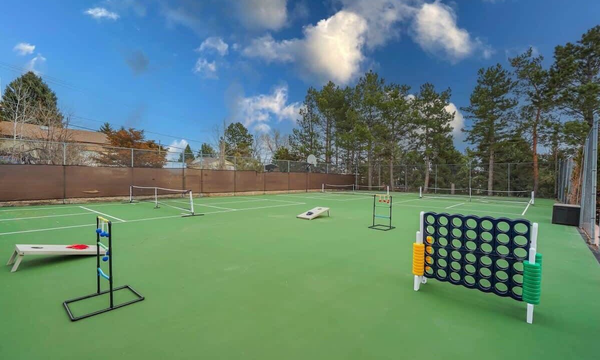 Photo of Outdoor in Park Vista