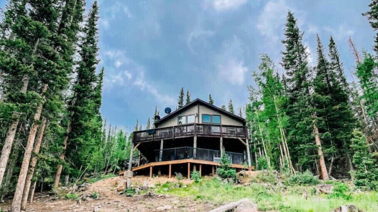 Photo of Outdoor in Michigan Hill