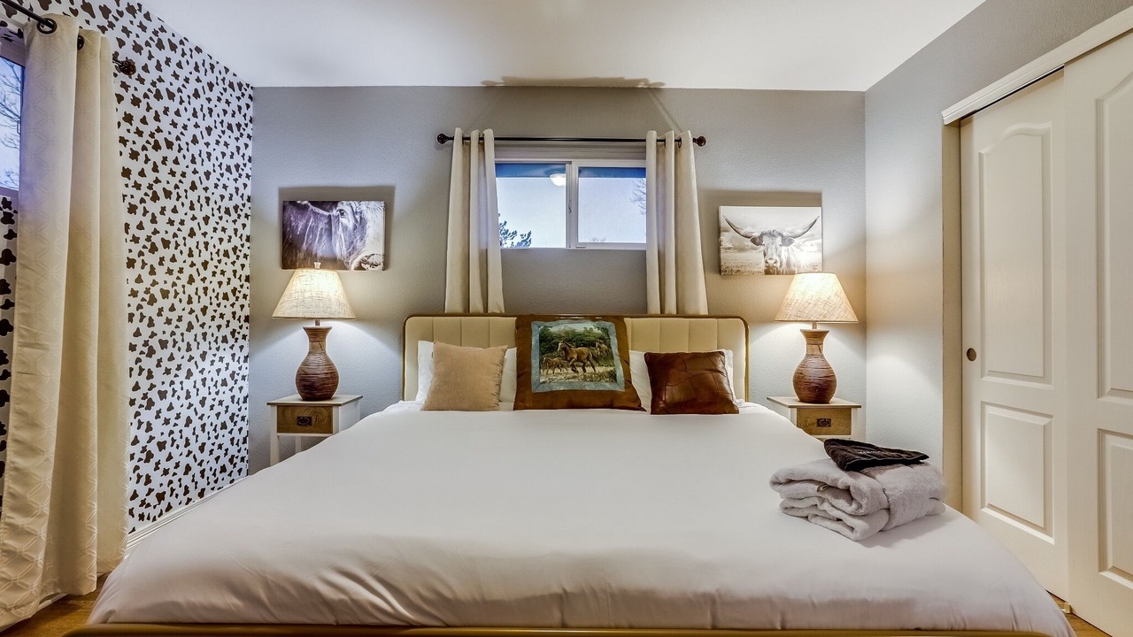 Photo of Bedroom in Dupont