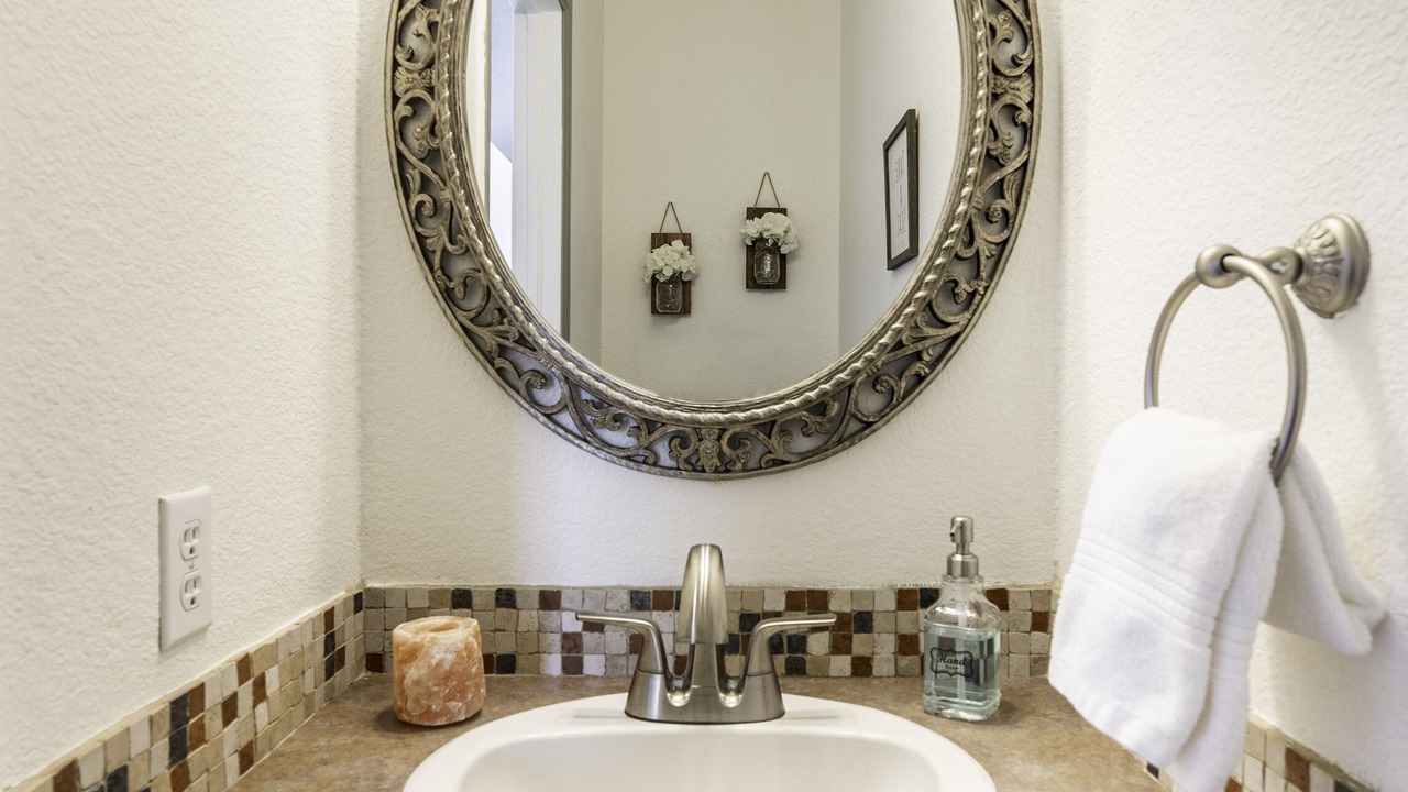 Photo of Bathroom in Pleasant View