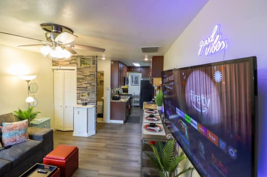 Photo of Others in Cole